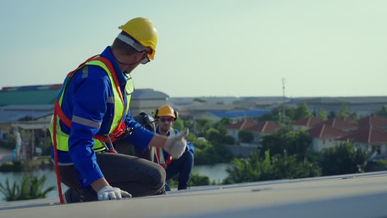 Best Emergency Roof Repair Services  in Kalaheo, HI